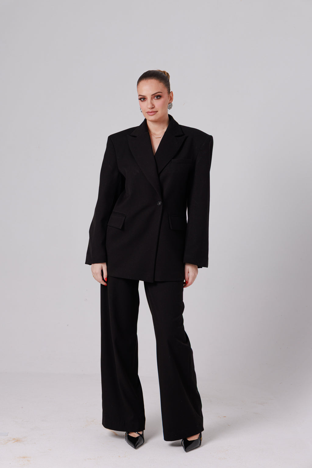 Conference Suit